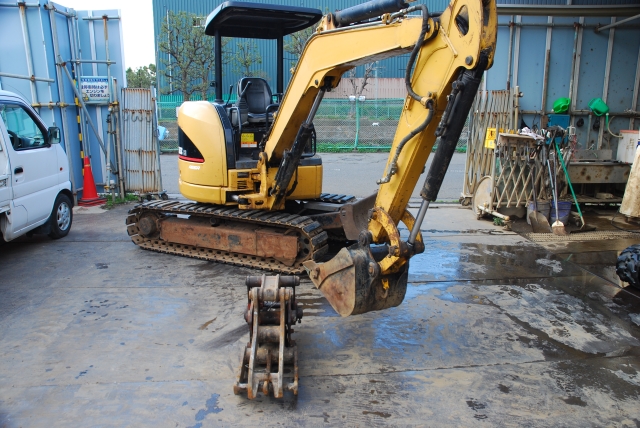 CAT 303CR 3トンクラス アーム補強済み ブレーカー配管 X