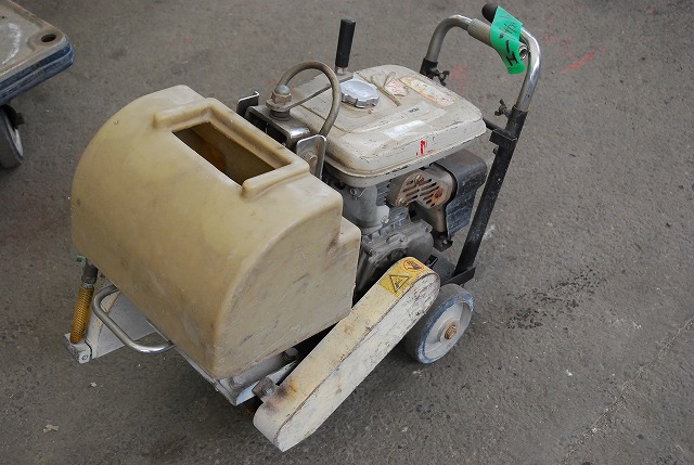 ゴムキャタ　ゴムクローラー