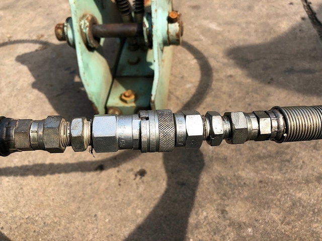 ユンボ古河FH11油圧ポンプ中古品 ユンボ古河FH11油圧ポンプ中古品