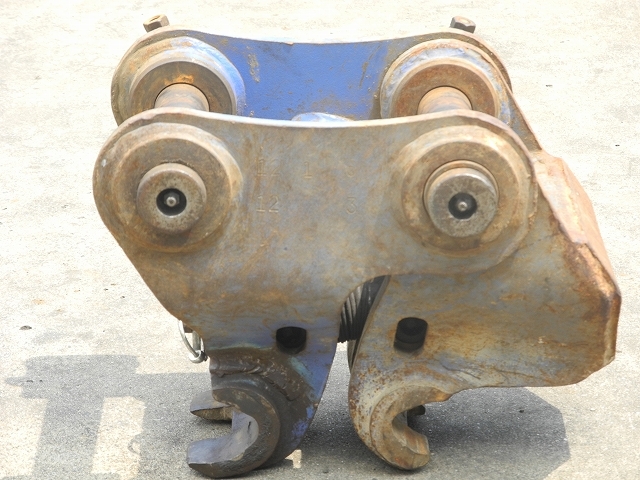 中古 機械式クイックヒッチ 松本製 3tクラス用 スーパーキャッチ