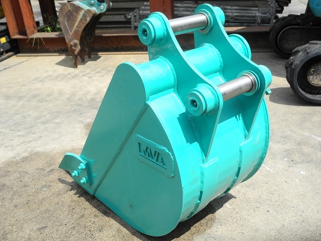 中古 幅狭バケット 4-5tクラス用（NO:0056）
