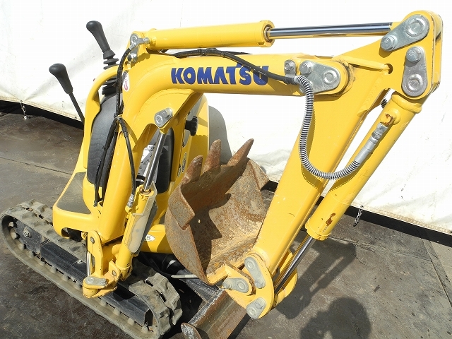 最終値下げ！！コマツPC01 ユンボ　570時間 PC01-1A コマツ 標準機 ゴム脚 固定脚