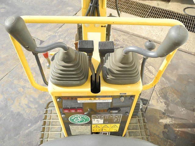 SV05-B ヤンマー 標準機 ゴム脚