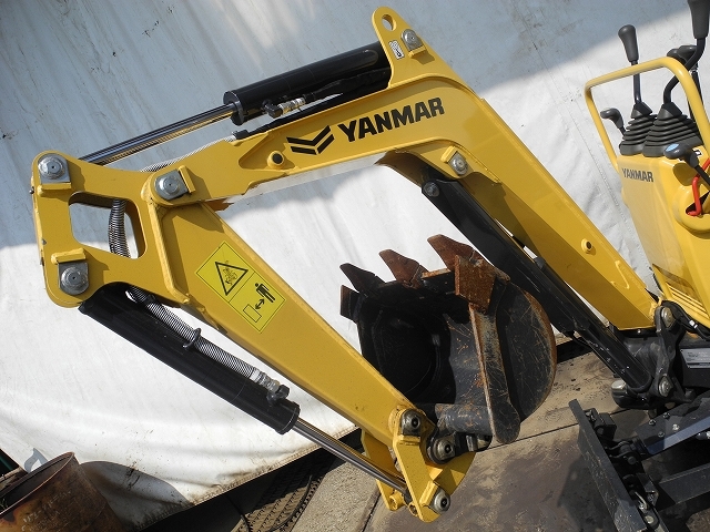 SV08-1E ヤンマー 標準機 ゴム脚 可変脚