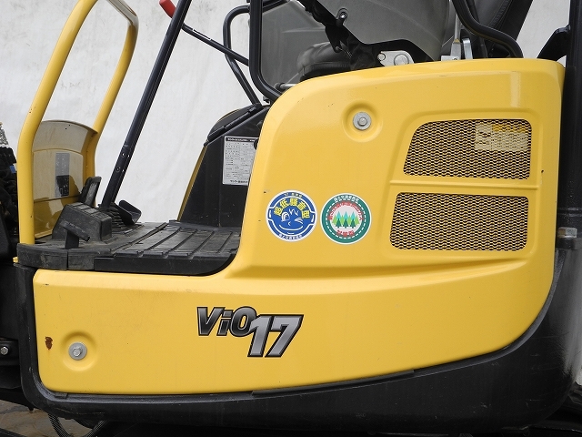 Vio17-1 ヤンマー 標準機 ゴム脚 可変脚