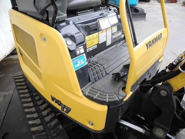 Vio17-1 ヤンマー 標準機 ゴム脚 可変脚