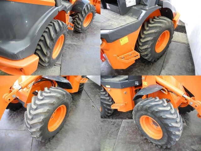 ZW30-5B 日立 ホイルローダー