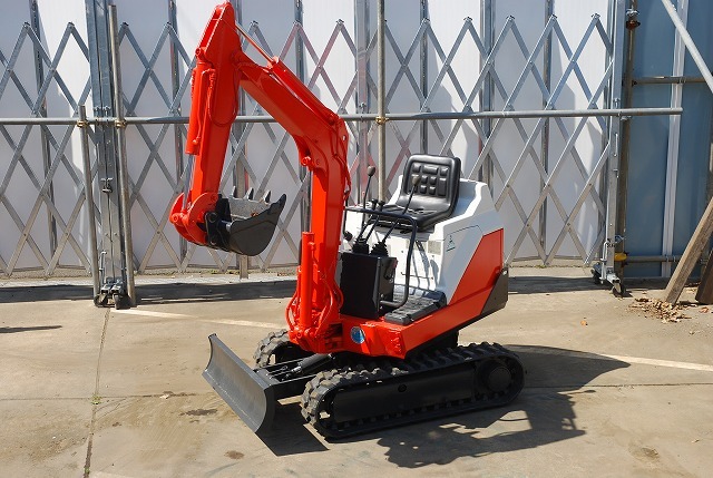 中古建設機械　中古ミニユンボ