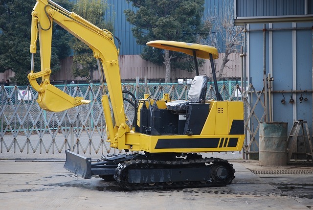 中古建設機械　中古ミニユンボ