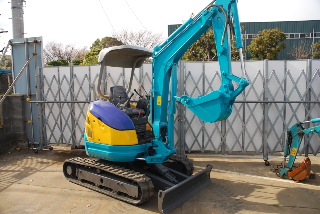 中古ミニユンボ