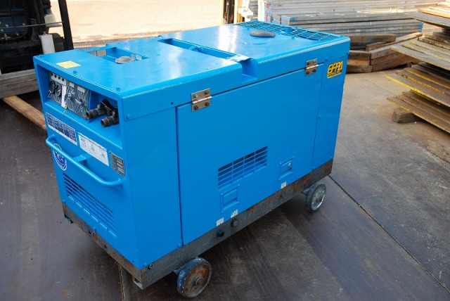 中古建設機械　コンプレッサー