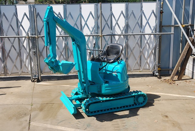中古建設機械　中古ミニユンボ
