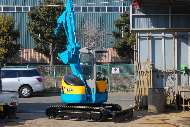 中古建設機械　中古ミニユンボ