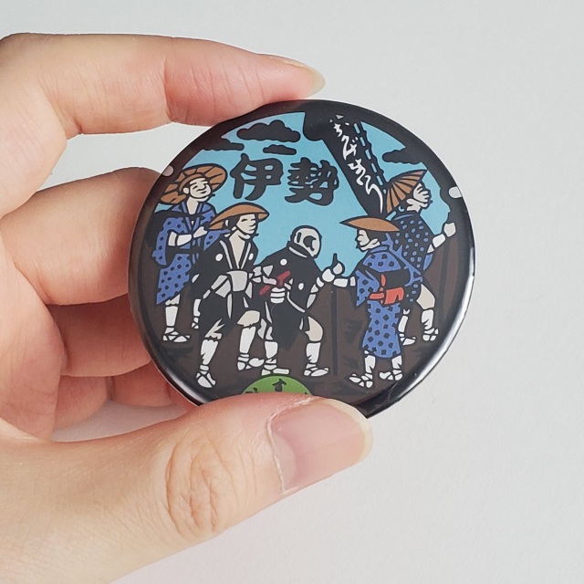 ご当地マンホール缶バッジ 三重県伊勢市（おかげ参り）・（夫婦岩）2種