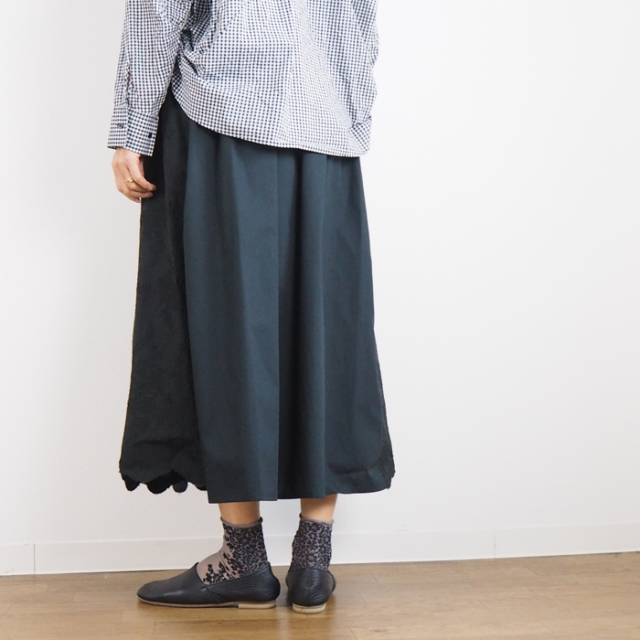 MIDIUMISOLID ミディウミソリッド レースコンビ ギャザーミディスカート レディース