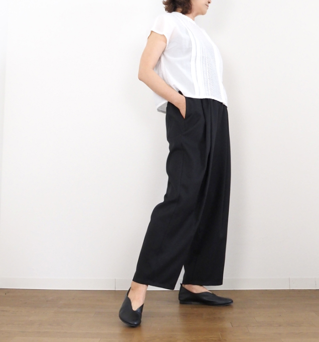 MIDIUMISOLID ミディウミソリッド タックワイドイージーパンツ レディース