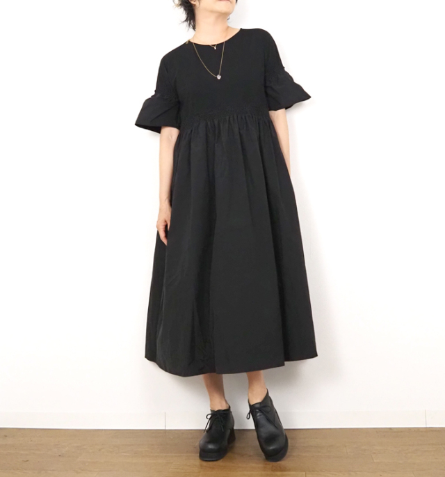 PONT DE CHALONS ポンデシャロン ロングワンピース メモリータフタドッキング
