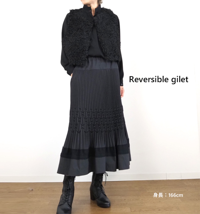 Munich ミューニック リバーシブルジレ カーリーフェイクファーxシープボア レディース