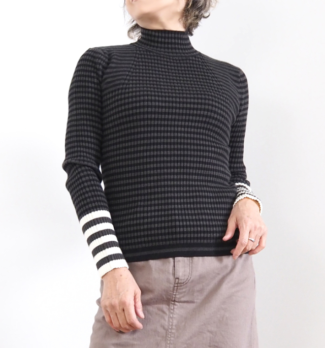 MARECHAL TERRE マルシャルテル ハイネックニットプルオーバー 前後ピッチ切替ボーダー×配色袖口 
