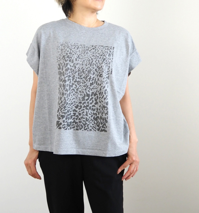 Munich ミューニック レオパードプリントタックスリーブTシャツ