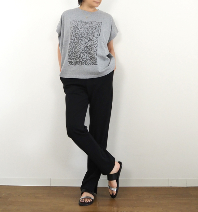 Munich ミューニック レオパードプリントタックスリーブTシャツ