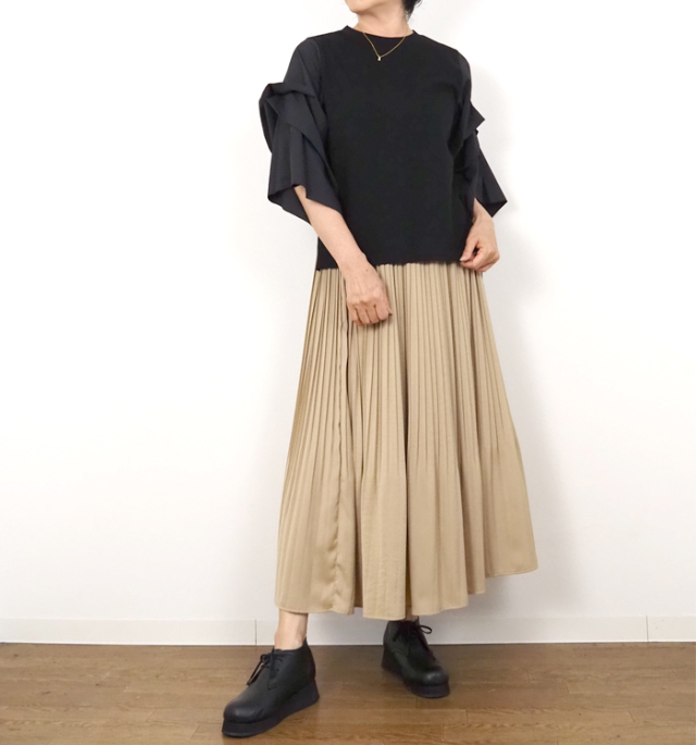 MARECHAL TERRE マルシャルテル タックフレアースリーブプルオーバーカットソー