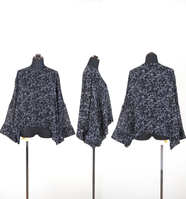 mizuiro ind ミズイロインド フラワープリント ワイドプルオーバー