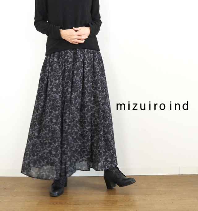mizuiro ind ミズイロインド フラワープリントロングスカート ブラック系