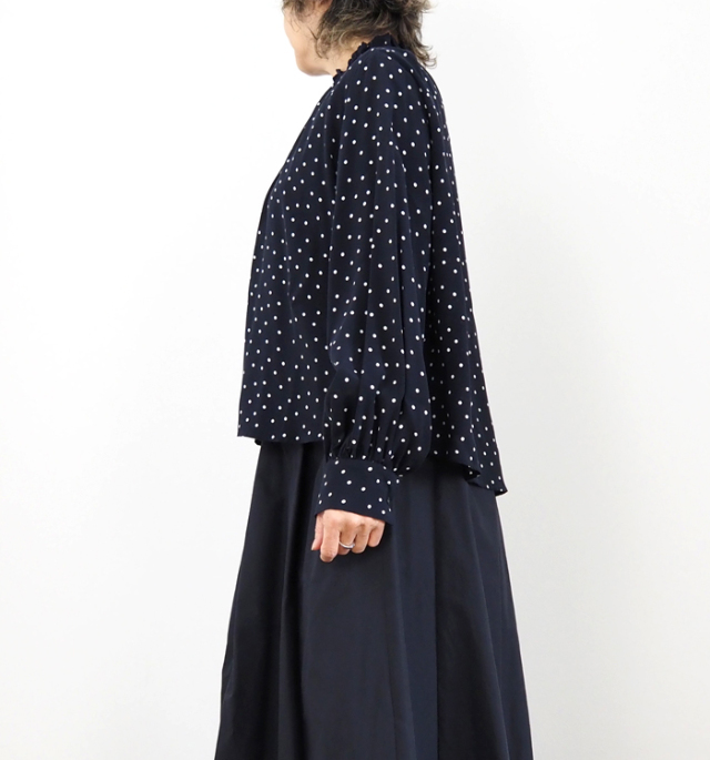 MidiUmi ミディウミ ドット柄フリルシャツ ipeker生地 レディース