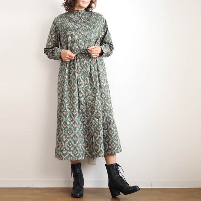 sosotto ソソット ピンタックウエストドロストワンピース