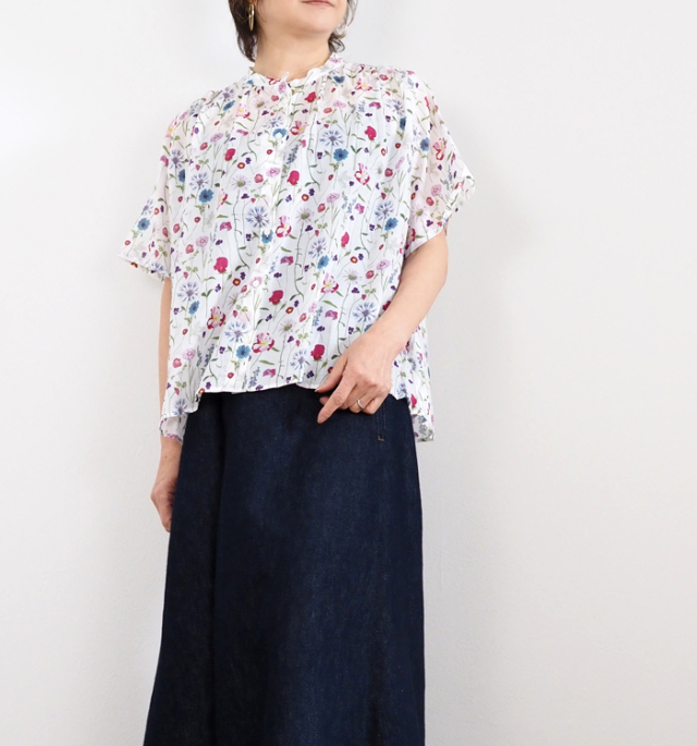 【美品】sosotto リバディ 半袖ギャザーブラウス 美品】sosotto リバディ 半袖ギャザーブラウス