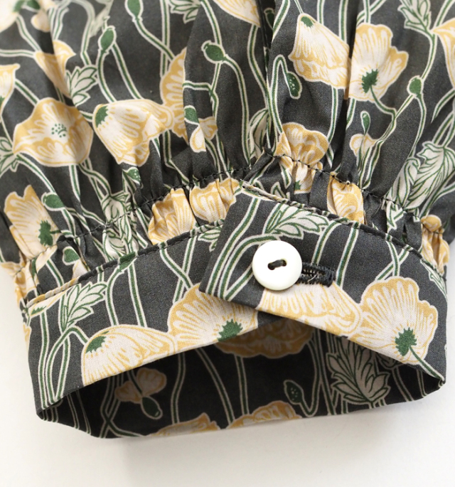 sosotto ソソット ブラウス LIBERTYタナローン フリルカラーシャーリング レディース