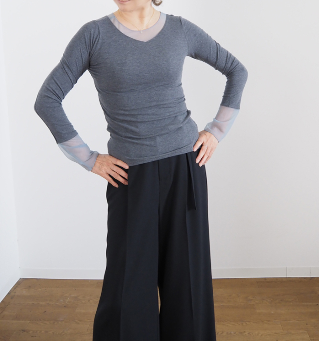 CYNICAL シニカル ラウンドネックプルオーバー チュールレイヤード レディース