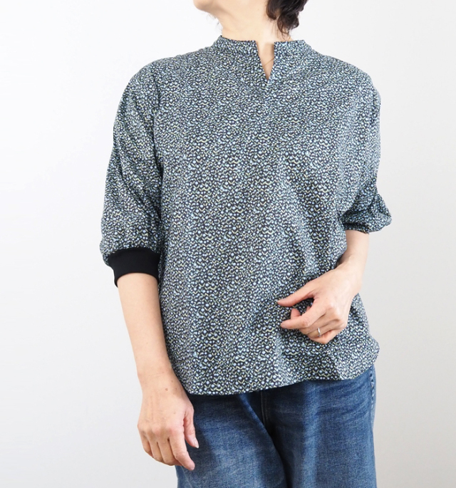 フランクアンドアイリーン 長袖シャツ 花柄 スキッパー ブルー系 コットン Frank&Eileen(フランクアンドアイリーン) JOEDY 小花柄シャツ