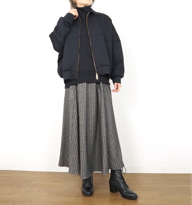 専用 Squady オーバーサイズ ニット ガウン ロングコート ジャケット Squady スカディ オーバーサイズジップアップジャケット ダンボール