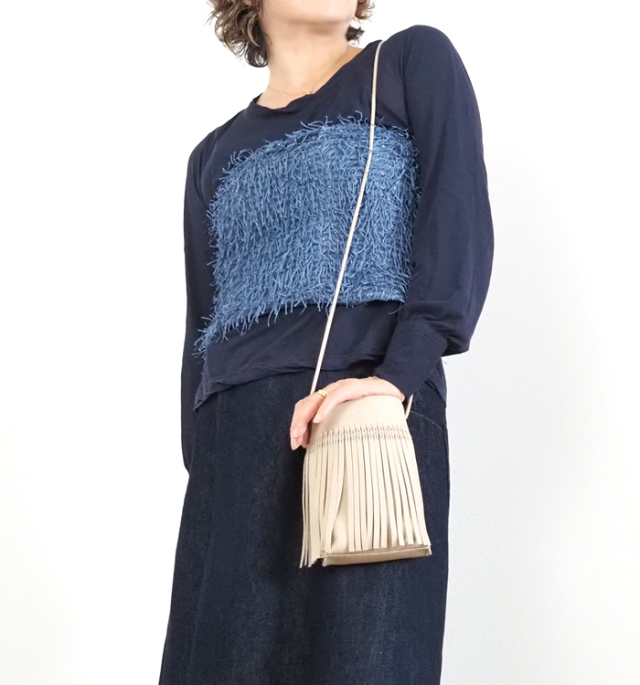 Boutique Ordinary ブティックオーディナリー フリンジレザーモバイルショルダーバッグ