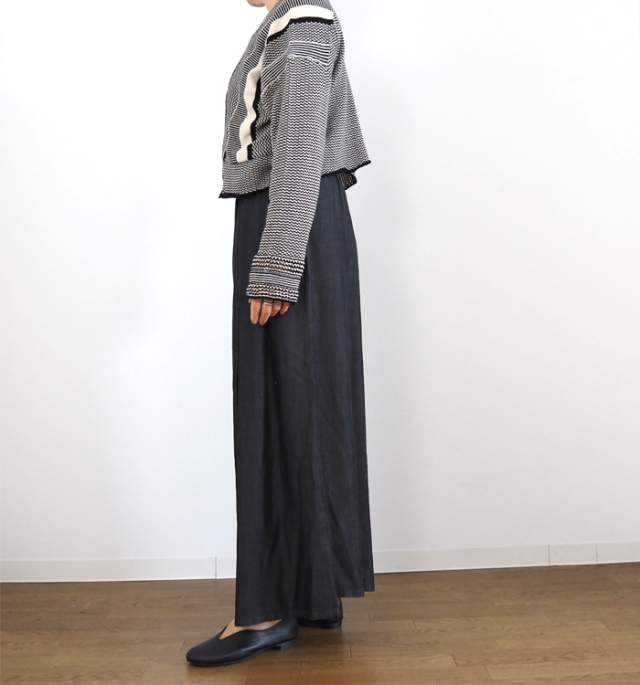 Boutique Ordinary ブティークオーディナリー タックアンドギャザーデニムワイドパンツ