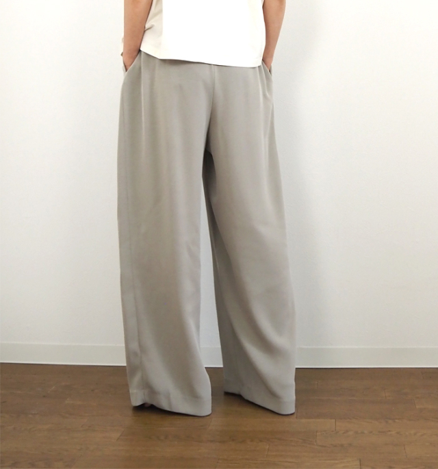 Boutique Ordinary ブティークオーディナリー とろみワイドパンツ 落ち感 