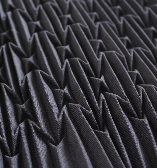 FERAL FLAIR フィラルフレア ロングプリーツスカート エコアーチギャバジン