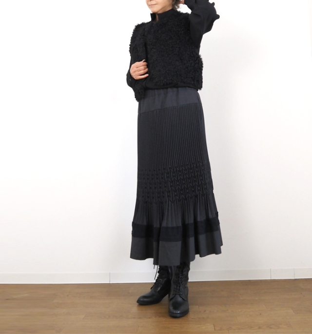 FERAL FLAIR フィラルフレア ロングプリーツスカート エコアーチギャバジン