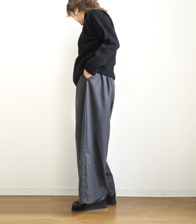 nicholson and nicholson ニコルソンアンドニコルソン ウールニット変形タートルプルオーバー 