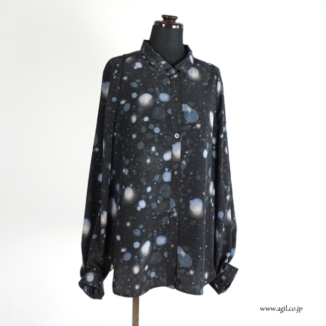 SALE tiny dinosaur タイニーダイナソー スノープリント長袖ブラウス ブラック系 レディース SALE tiny dinosaur(タイニーダイナソー) スノープリント長袖