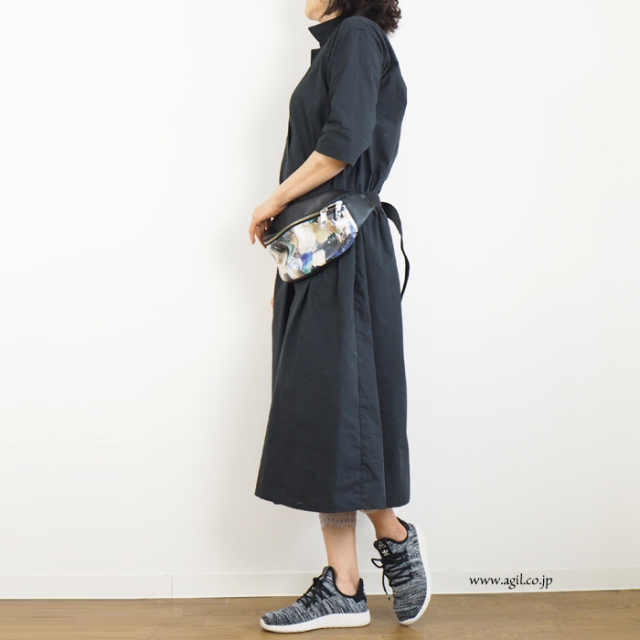 CILANDSIA(チランドシア) ウエストポーチ ボディバッグ 本革プリント