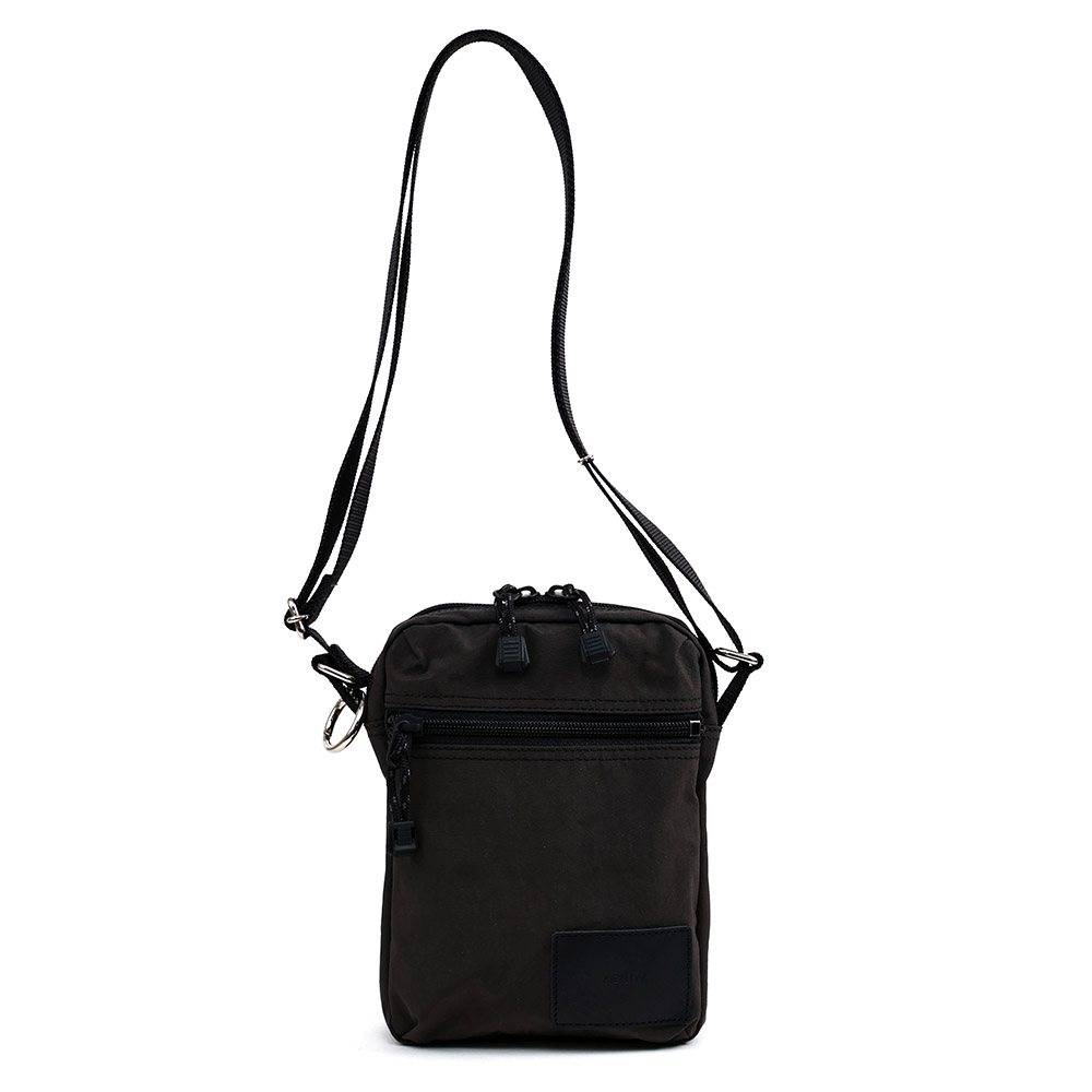 ショルダーバッグ ミニ 旅行 ナイロン 軽量 小さめ ペットボトル 縦型 撥水