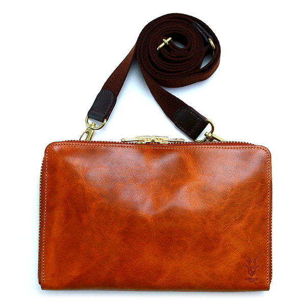 ショルダーバッグ ヒップバッグ 牛革 レザーアイテム