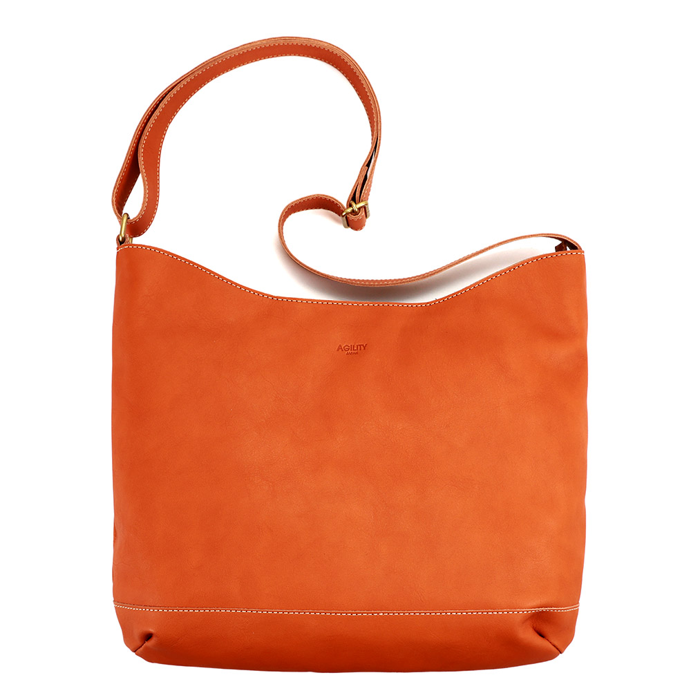 ショルダーバッグ A4 シンプル 2way ファスナー 斜めがけ 軽量 本革 レザー 