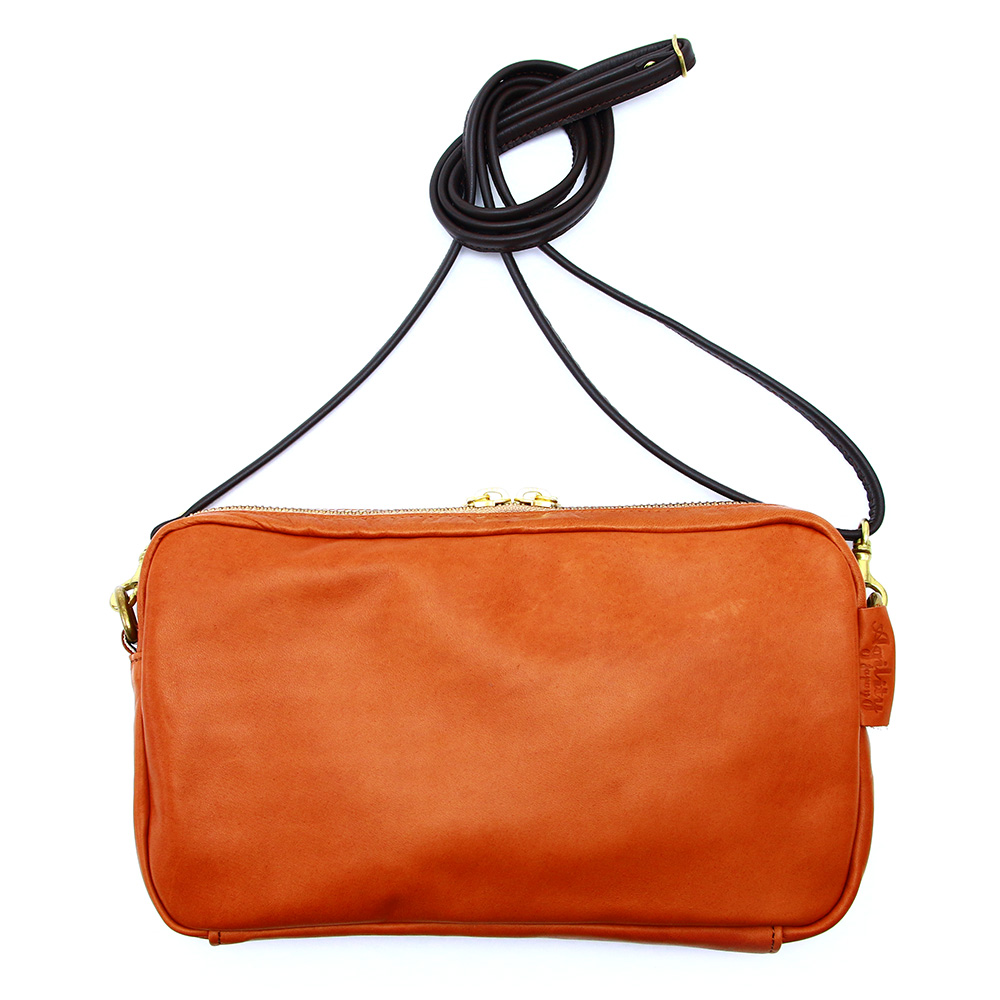 ポシェット 斜め掛け 馬革 軽量 ダブルファスナー レディース