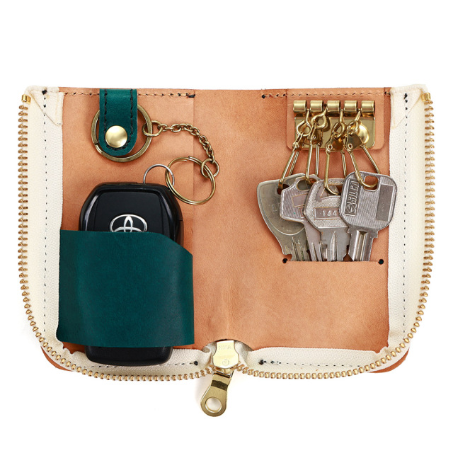 スマートキー・シリンダーキー・カードキー全てが入るL字ファスナーキーケース