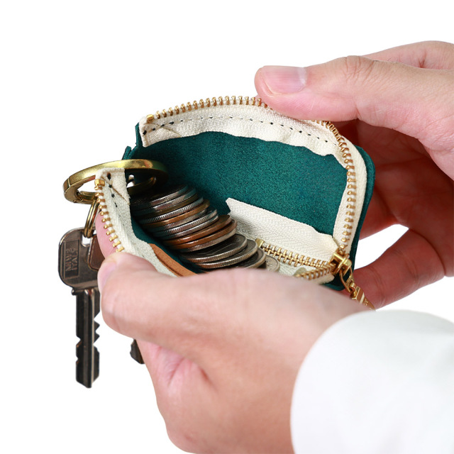 小銭入れ キーケース キーホルダー コンパクト 小さい ミニ 鍵 革 レザー カラビナ ぶら下げ