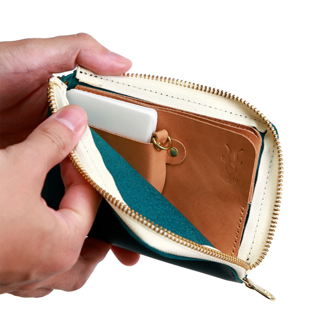 財布 スマートキーが入る イヤホン 2個 まとめる 一体 ミニマリスト コンパクト 革 レザー